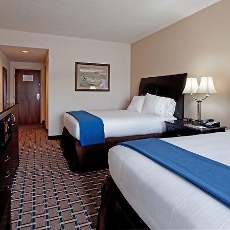 Holiday Inn Express Hotel & Suites Hope Mills-Fayetteville Airport By Ihg Zimmer foto